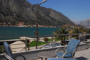 Bjelica Apartments Kotor